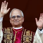 León XIV irrumpe con mensaje de paz, unidad y misión en su primer saludo como Papa