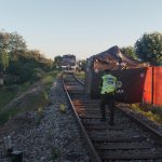 Fatal accidente en cruce ferroviario de Llanquihue: SIAT investiga muerte de peatón