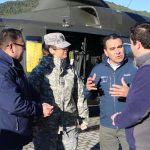 FACH realizó puente aéreo para llevar alimento animal a sectores cordilleranos de Cochamó