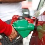 Suben bencinas y diésel desde este jueves: Enap confirma incrementos anunciados por Hacienda