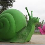 De Nueva York y Venecia al sur de Chile: el arte de Cracking Art llega a la Costanera de Puerto Montt con sus caracoles gigantes