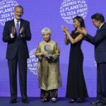 Isabel Allende gana el Premio Planeta y desata el orgullo nacional en Chile